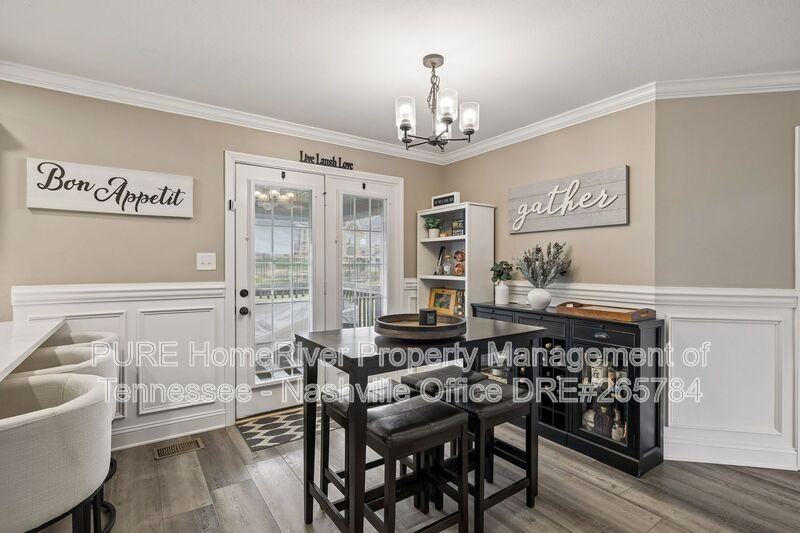 429 Crestwicke Ct - Photo 5 of 29