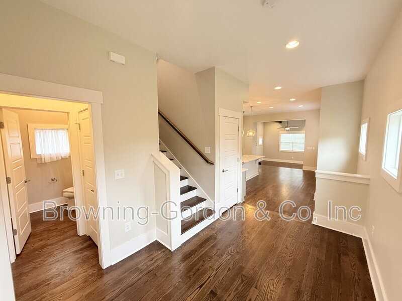506A Camden Dr - Photo 2 of 28