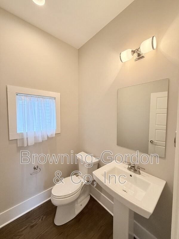 506A Camden Dr - Photo 4 of 28