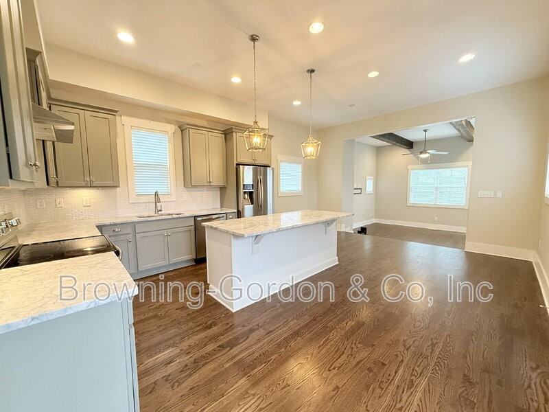 506A Camden Dr - Photo 5 of 28