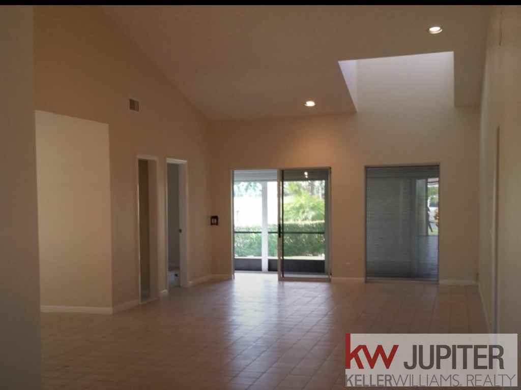 6969 Fountains Circle - Photo 2 of 6