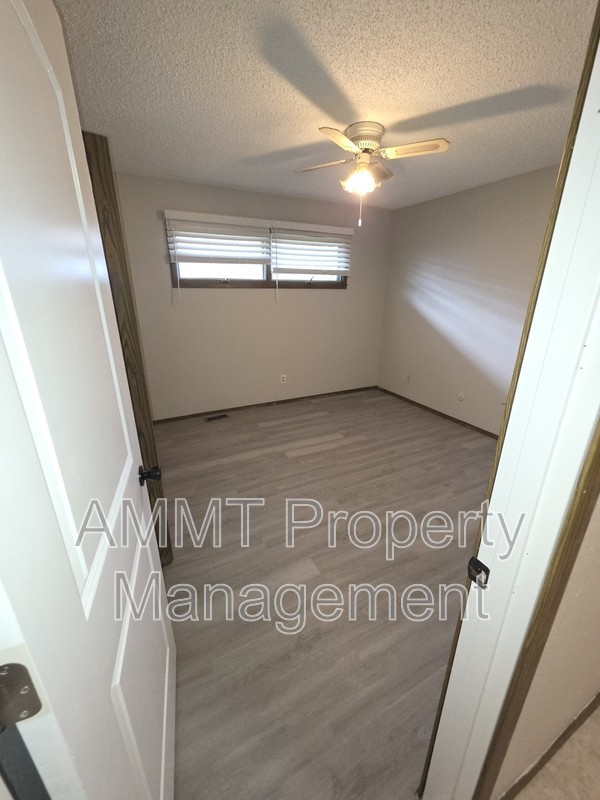 2519 N 3rd St - Photo 6 of 11
