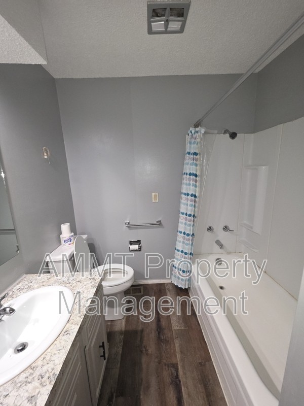 2519 N 3rd St - Photo 7 of 11