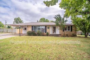 featured image of 1004 Ford Ave