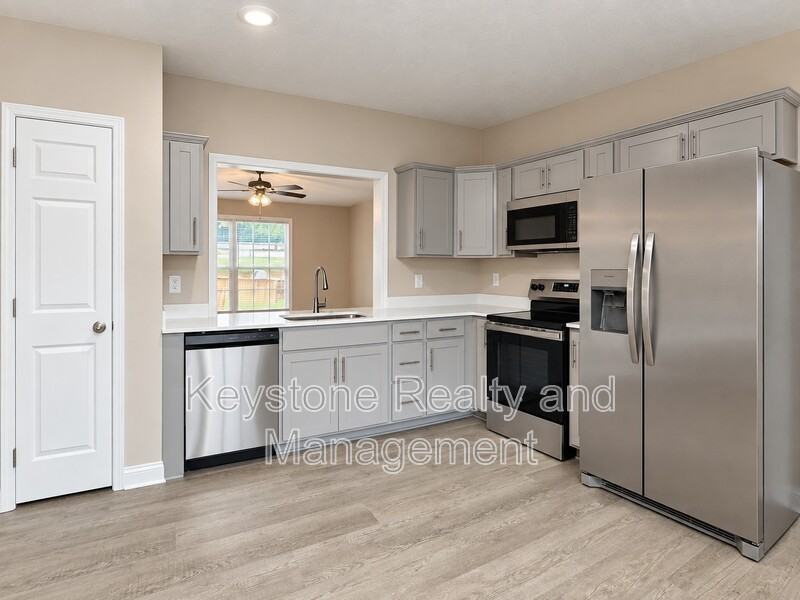 9346 Pembroke Oak Grove Rd - Photo 5 of 16