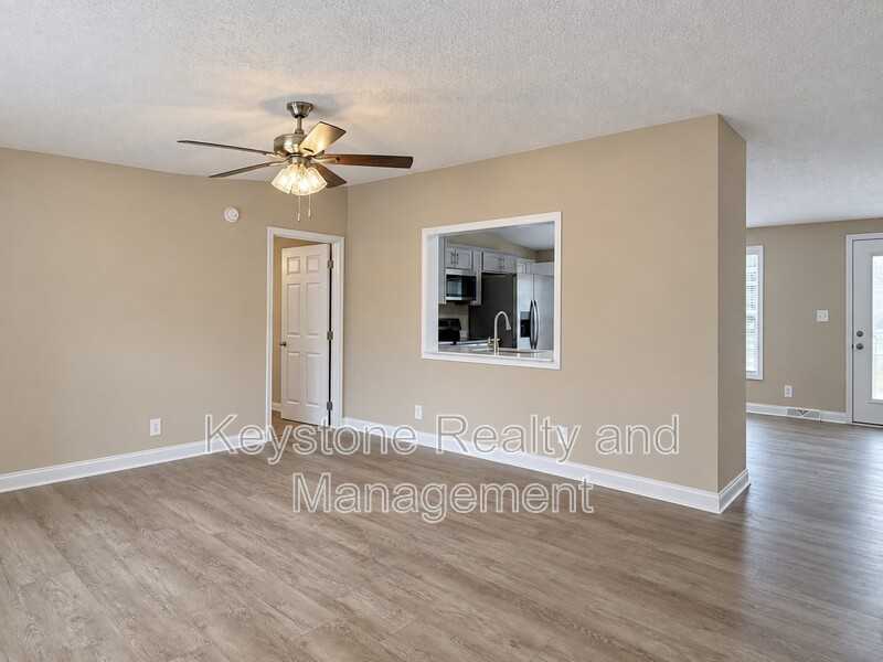 9346 Pembroke Oak Grove Rd - Photo 6 of 16