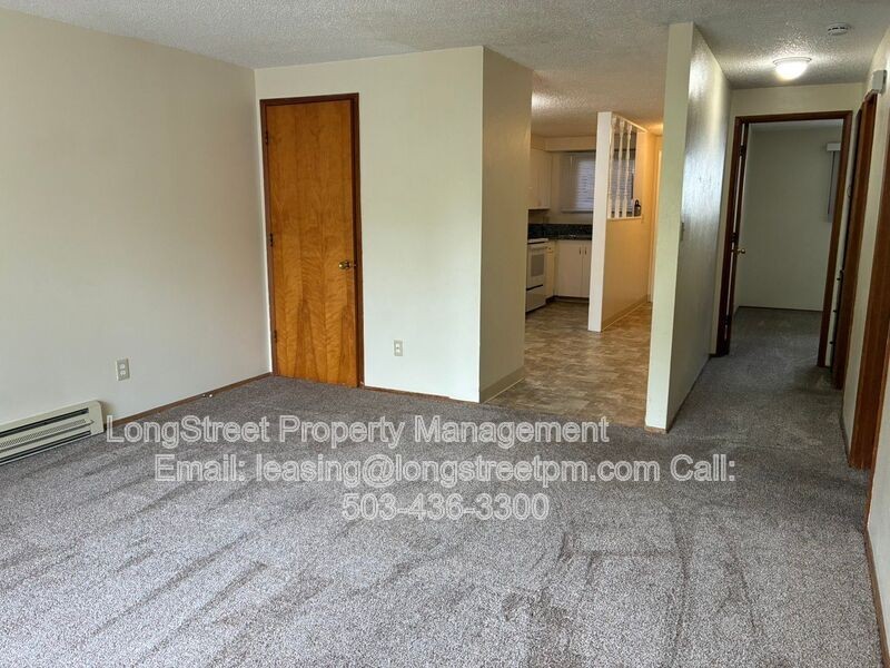 1250 Sw E Ave #4 - Photo 4 of 24