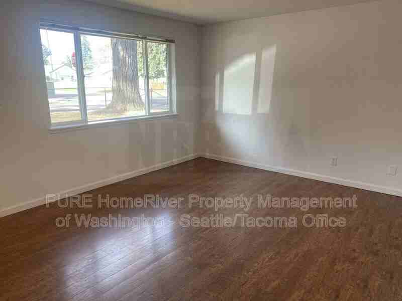 15501 Grant Ave Sw #1 - Photo 5 of 11