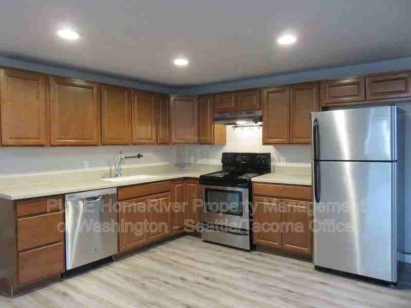 15301 Portland Ave Sw #B - Photo 6 of 15