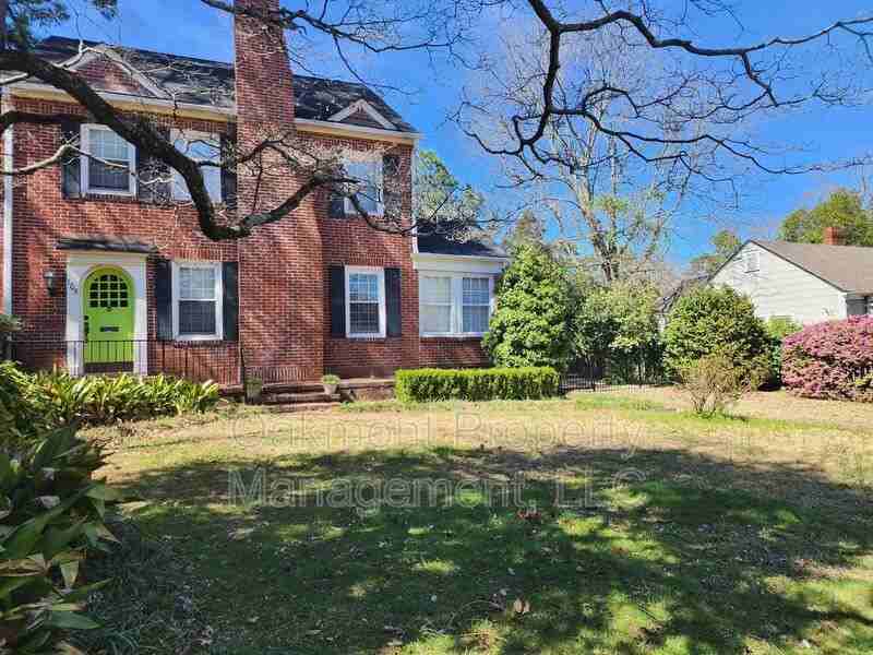 105 Peachtree St - Photo 2 of 44