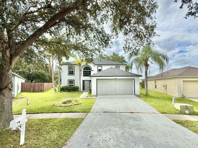 13046 Waterbourne Dr - Photo 2 of 50