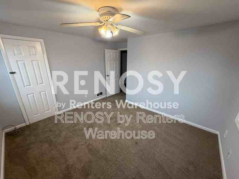 844 Jaydee Ave - Photo 3 of 19