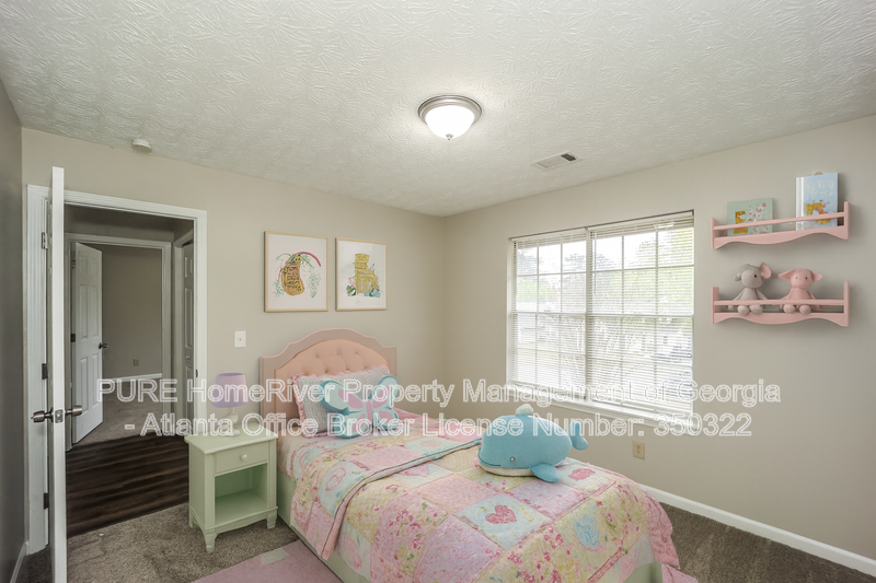 8432 Cedar Creek Rdg - Photo 7 of 22