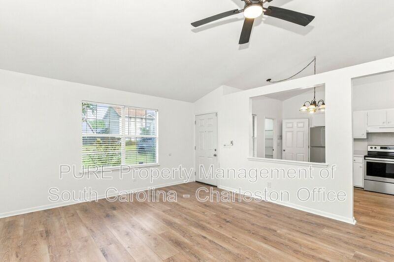 108 Eaton Way - Photo 4 of 20