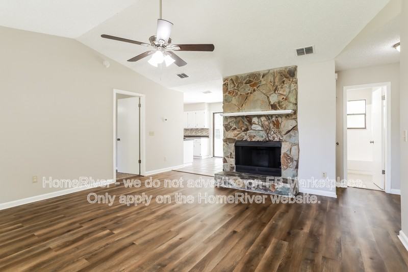 1715 Dalby Ct - Photo 2 of 18