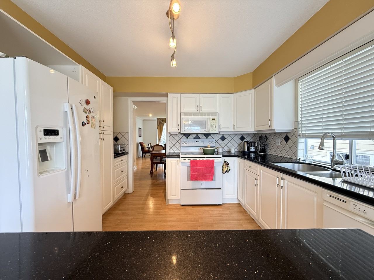 335 27th Street West - Photo 3 of 28