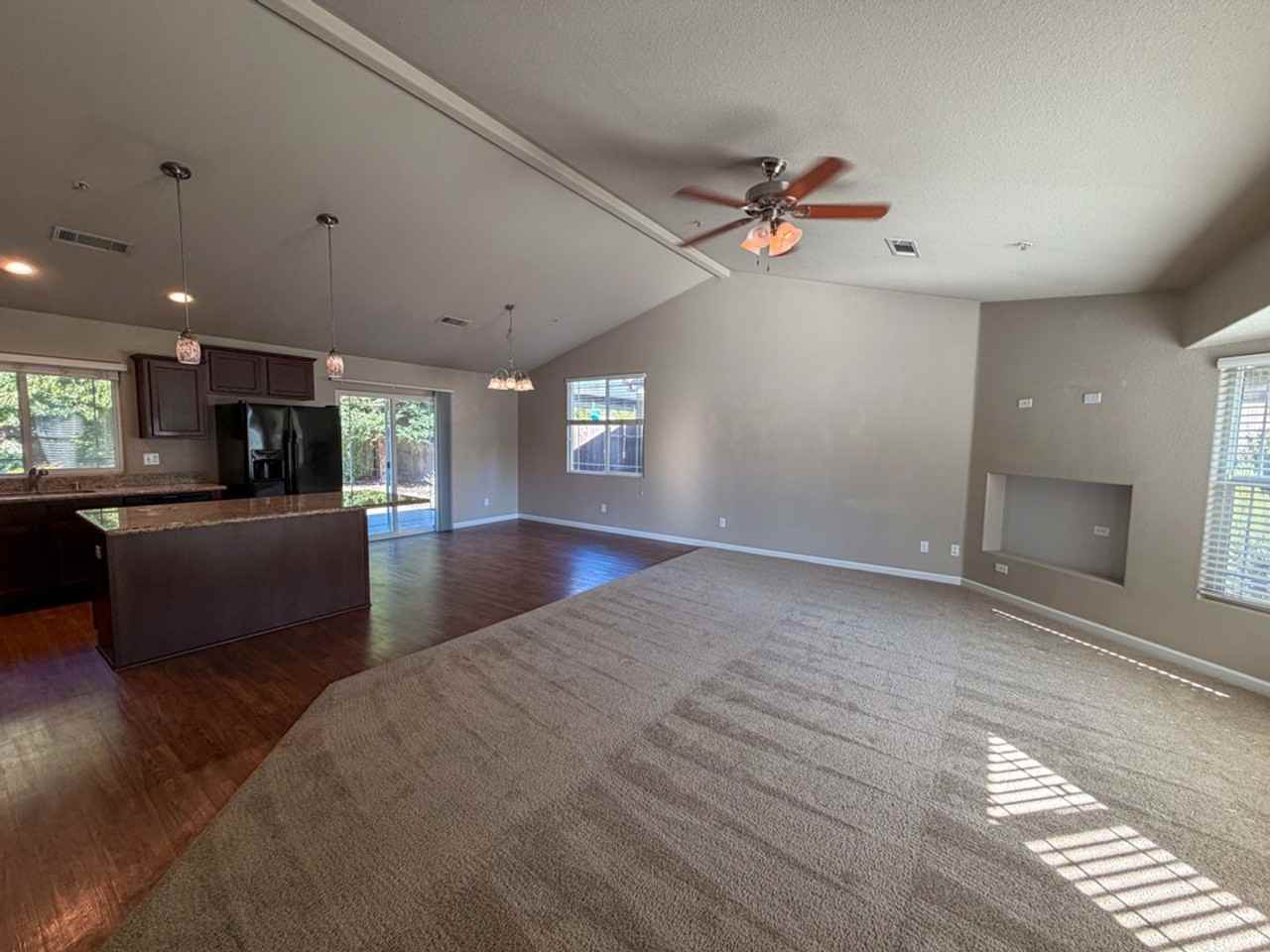 7172 Landcaster Ct - Photo 2 of 32