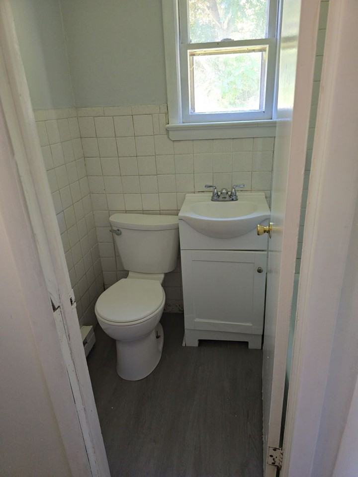 11 Olmstead St #1 - Photo 5 of 5