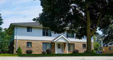 featured image of 633 633 - 717 Imperial Ct