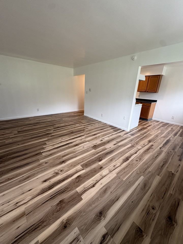744 East Michigan Avenue - Photo 6 of 19