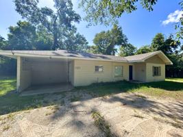 featured image of 22 Glass Ave