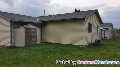 1140 Carolina Ave NW - Photo 3 of 13