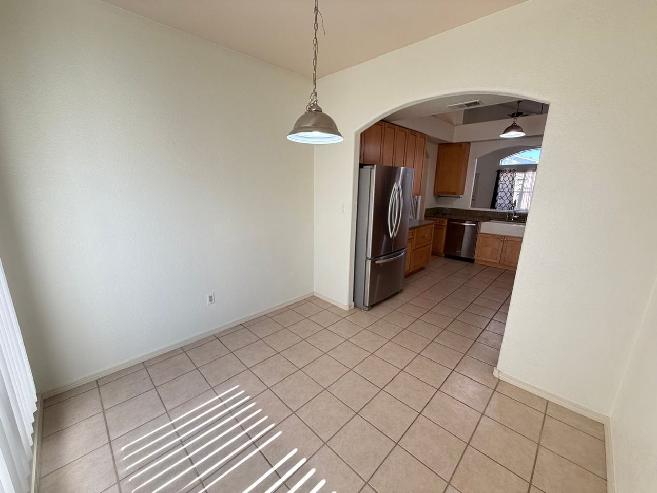 7419 Desert Eagle Rd Ne - Photo 2 of 36