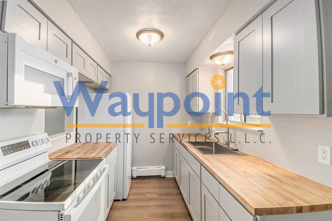 315 Smith Street - Photo 2 of 10