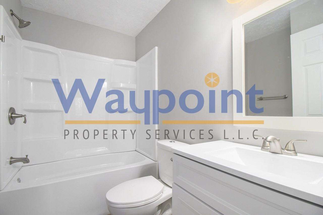 315 Smith Street - Photo 4 of 10
