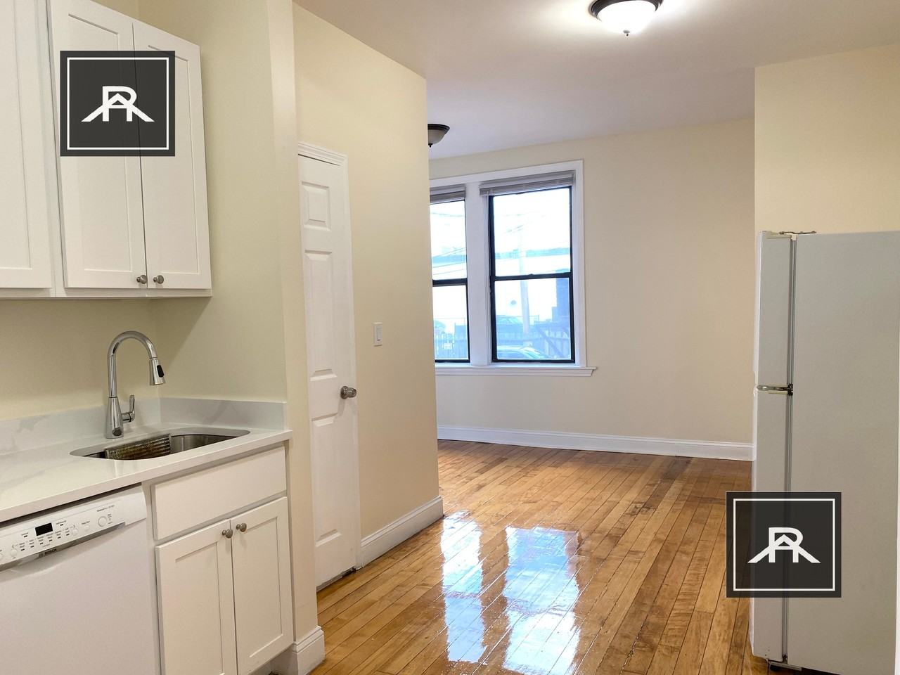 1220 Commonwealth Ave #2 - Photo 3 of 9
