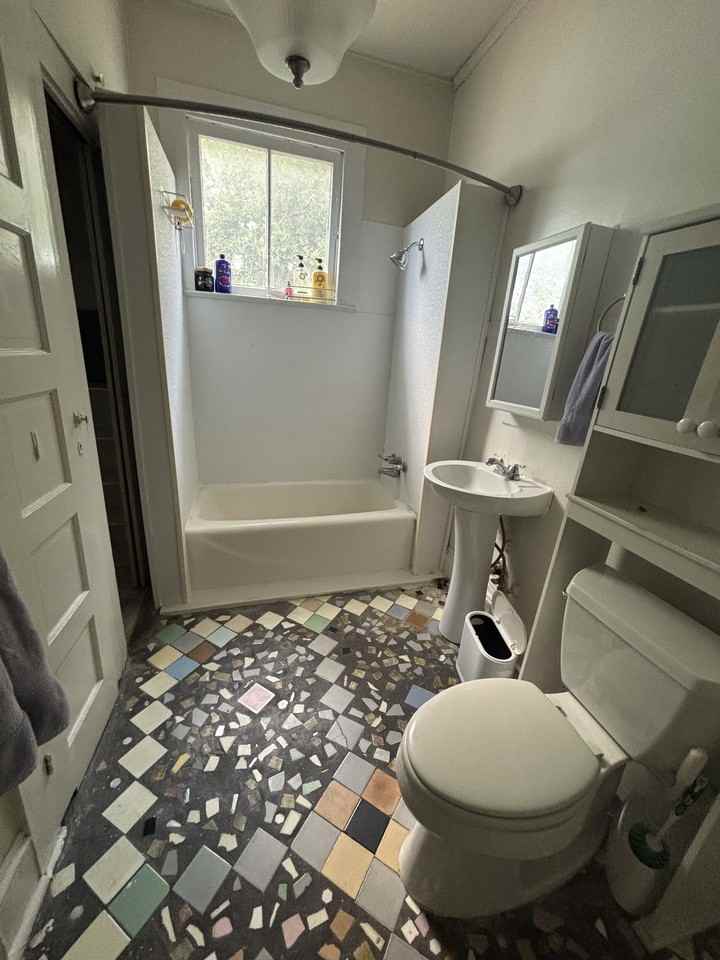 7824 Oak Street - Photo 4 of 5