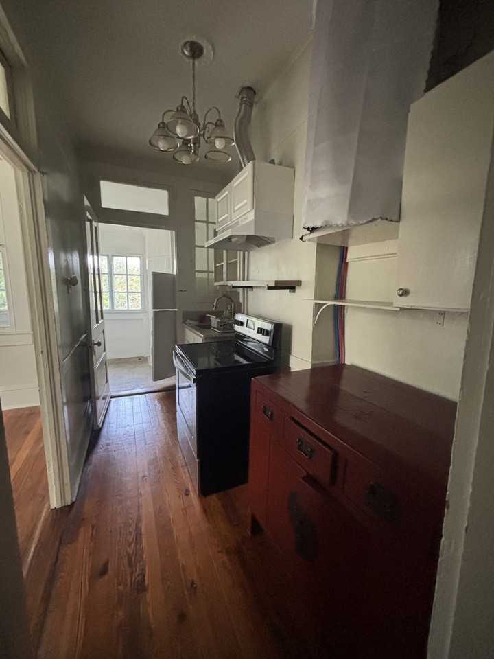 7824 Oak Street - Photo 5 of 5