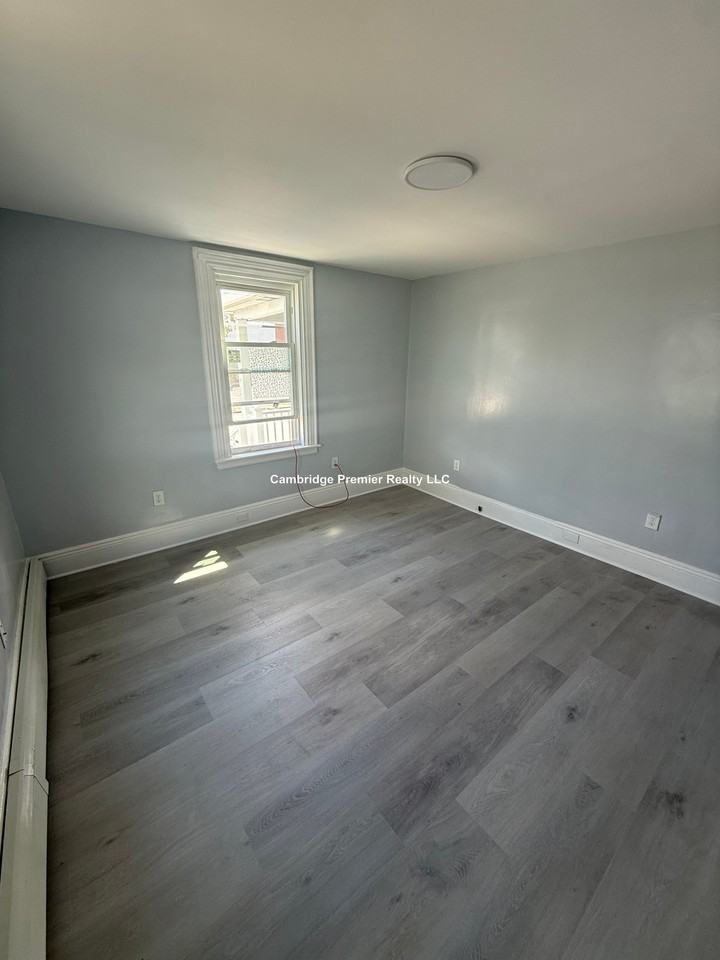 Weston St - Photo 2 of 34