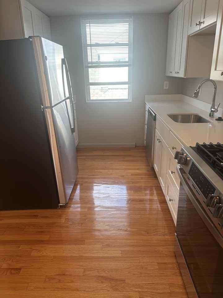 94 Brunswick St #3 - Photo 2 of 15
