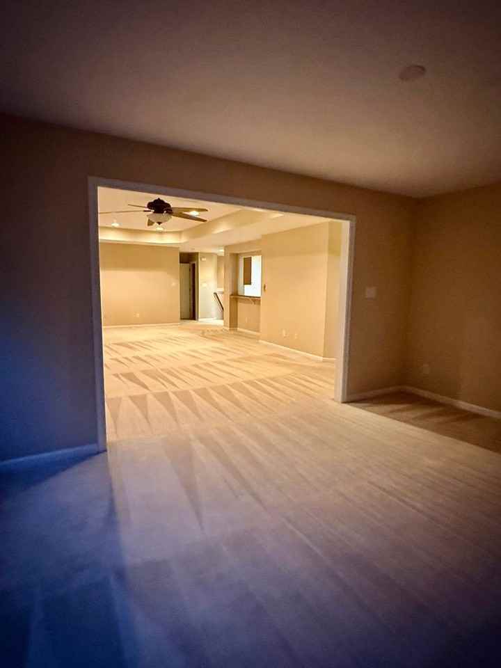 949 Turtle Pond Ln - Photo 7 of 34