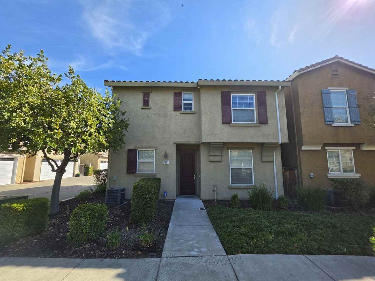 7853 Monaldo Walk - Photo 2 of 28