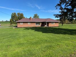 featured image of 725 W Pine Grove Rd