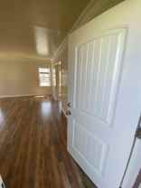 4136 S Victoria Ave - Photo 1 of 1
