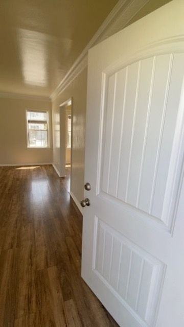 4136 S Victoria Ave - Photo 2 of 30
