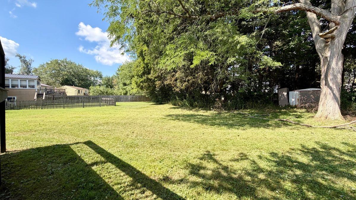 104 Finwood Dr - Photo 6 of 50