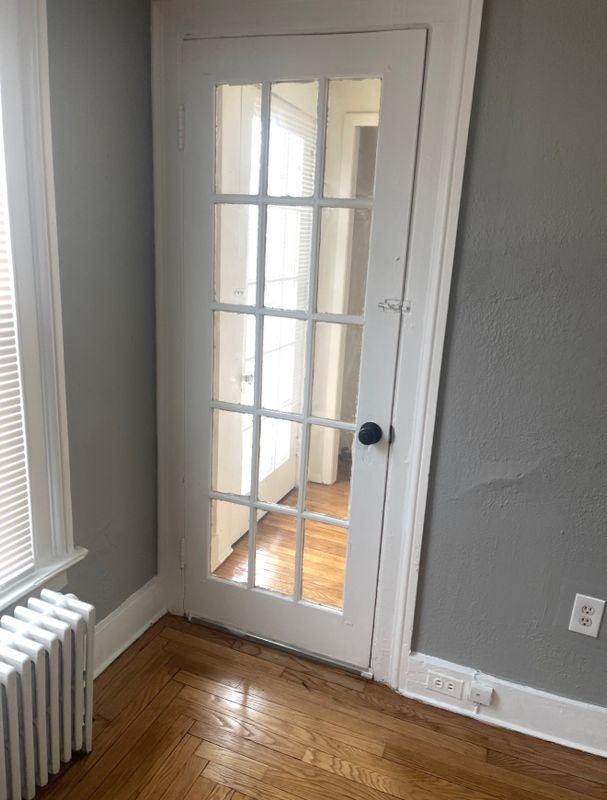 54 Gilbert Ave ##2fl - Photo 7 of 10