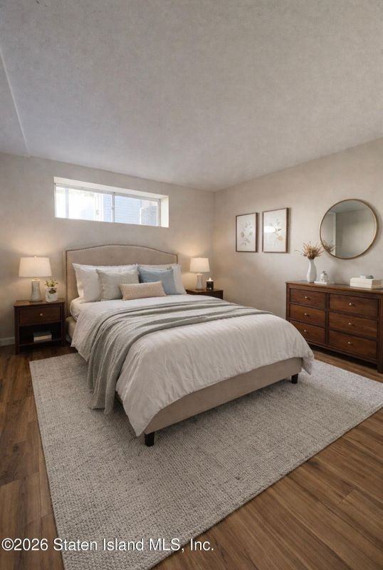 563 Bloomingdale Rd - Photo 2 of 12