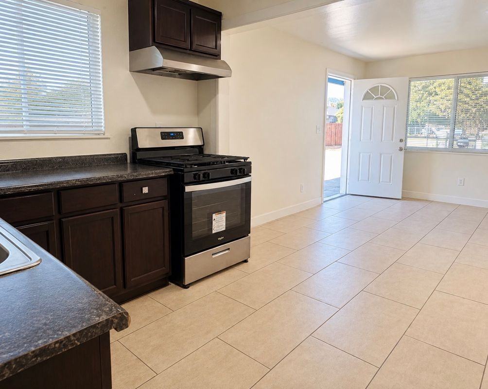 296 N Allen St ##2 - Photo 6 of 23