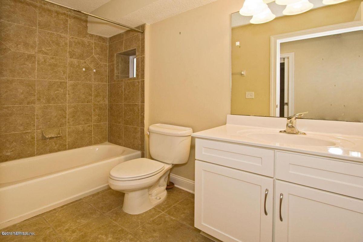 820 2nd St S ##C - Photo 7 of 10