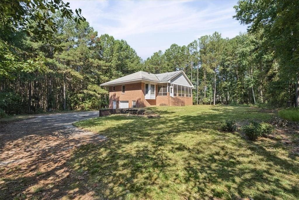 3925 Pate Rd - Photo 3 of 32