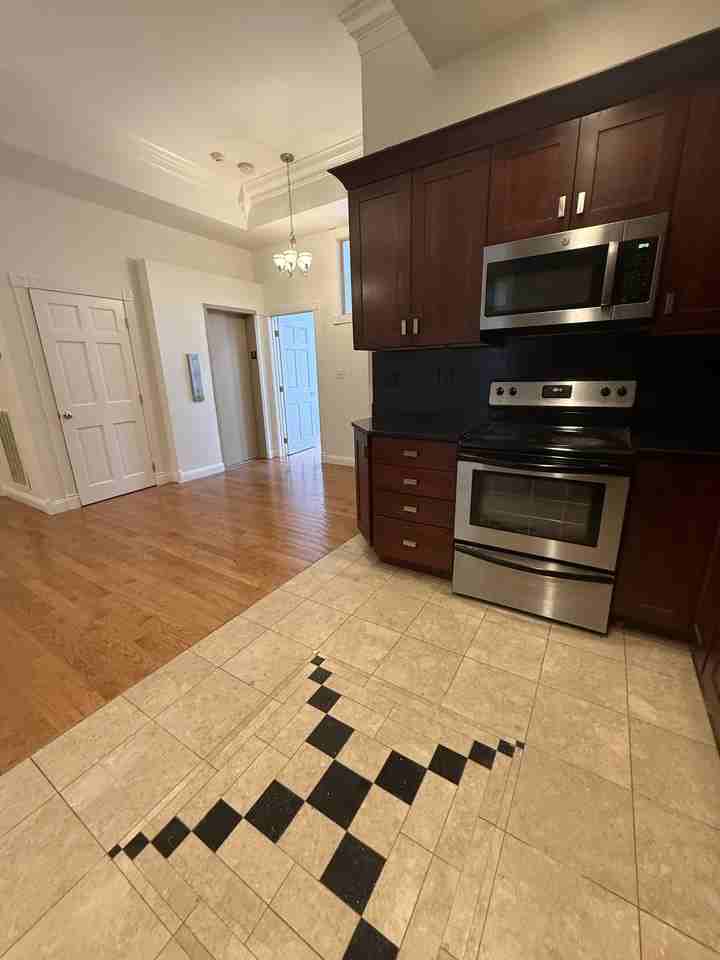 53 Temple Pl #3 - Photo 3 of 17