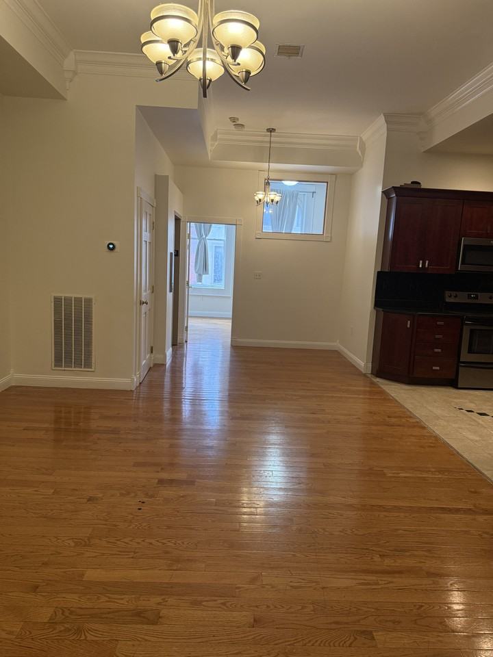 53 Temple Pl #3 - Photo 6 of 17