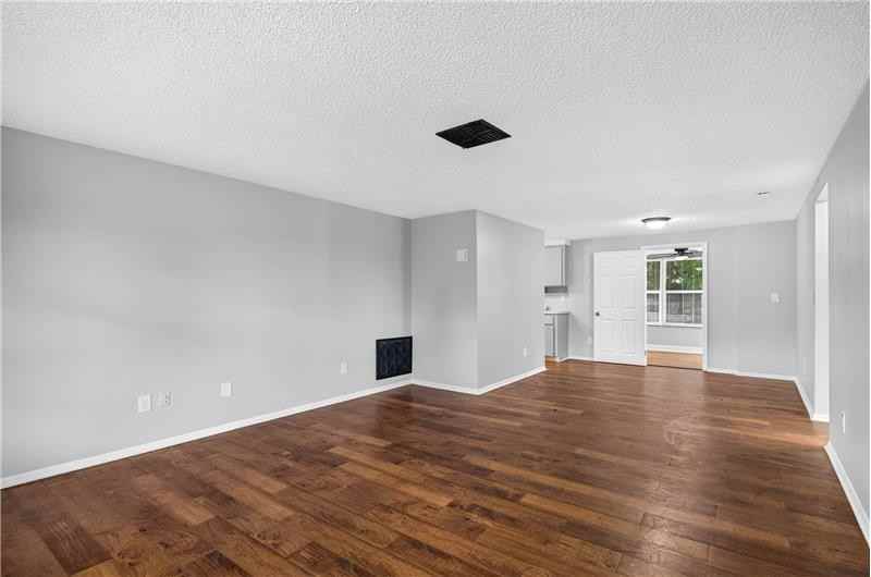8905 Tropical Palm Way - Photo 2 of 13