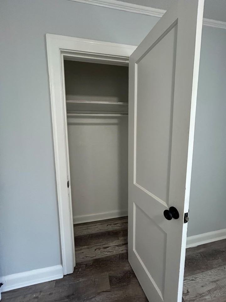 231 Sw Lemly St - Photo 4 of 10