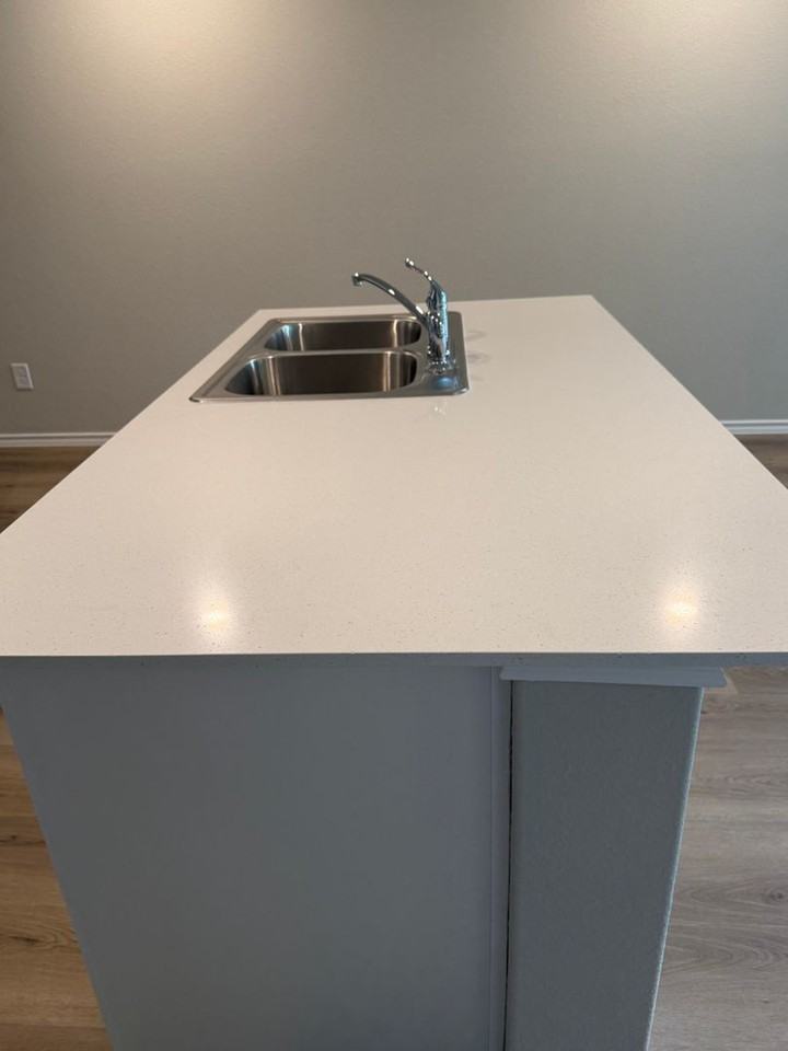 320 Trail Ct - Photo 6 of 20